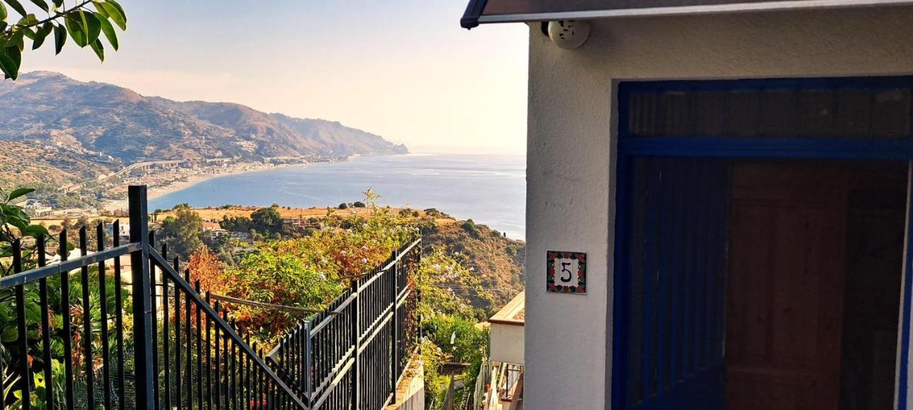 Casa Amapola Taormina Villa Buitenkant foto