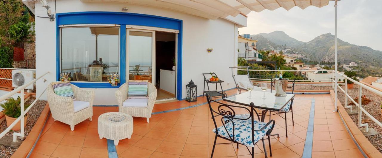 Casa Amapola Taormina Villa Buitenkant foto